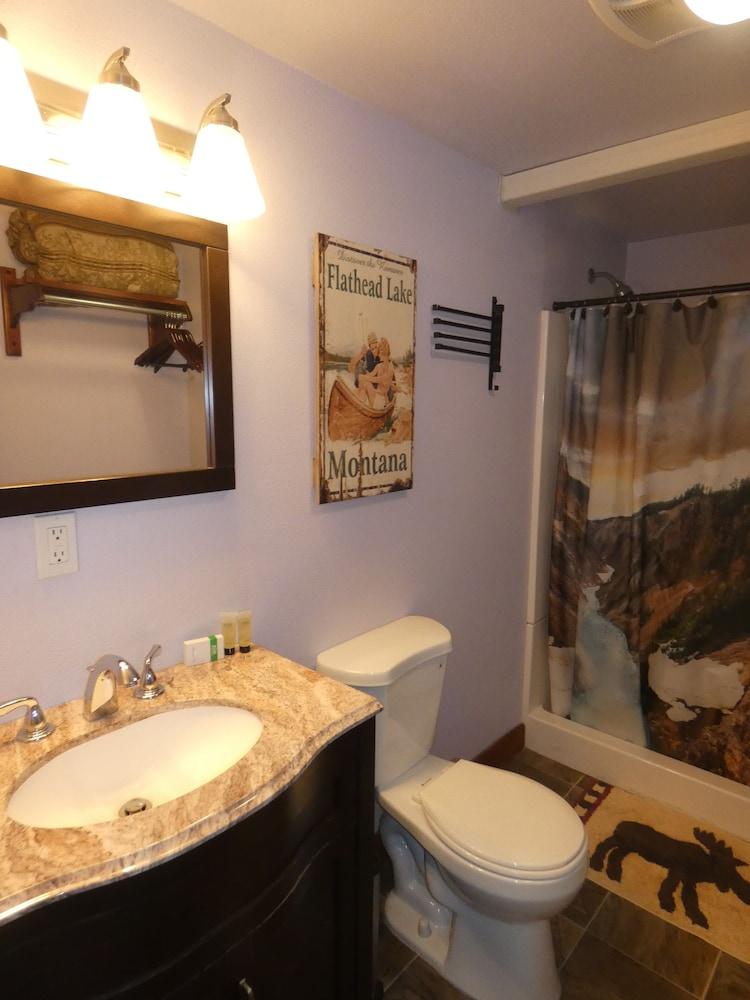 Yellowstone Motel - Adults Only photo 93