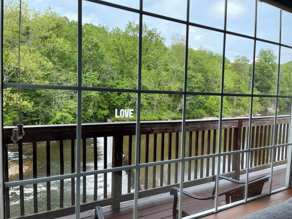 Damascus Old Mill Inn photo 38