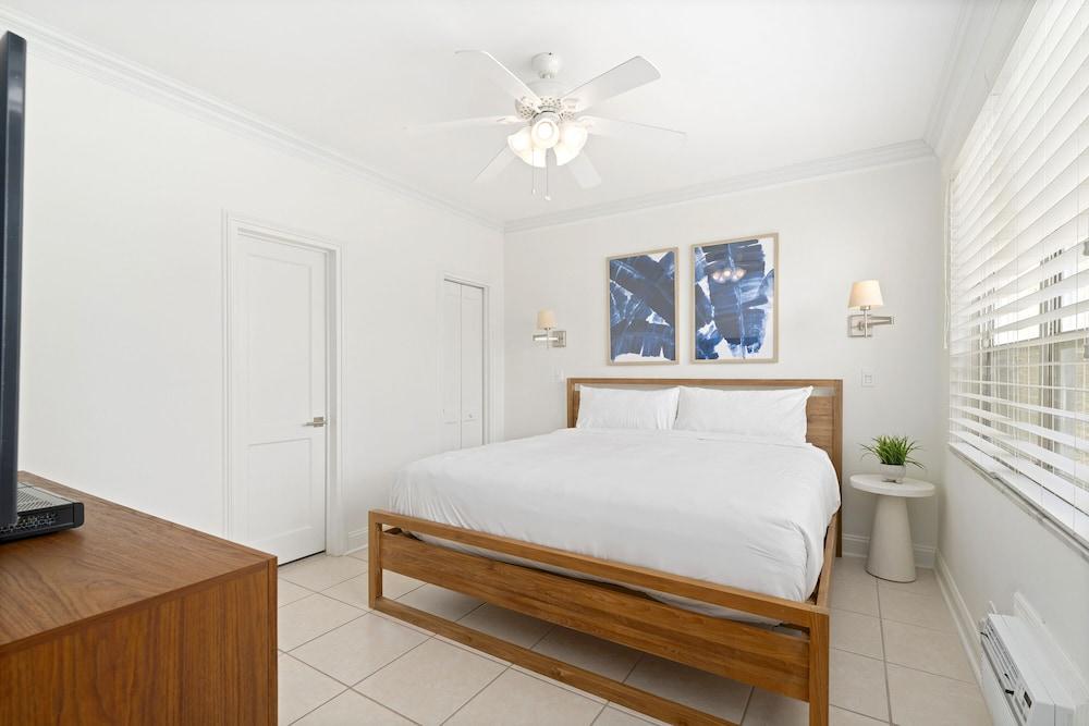The Ambassador Hotel photo 17