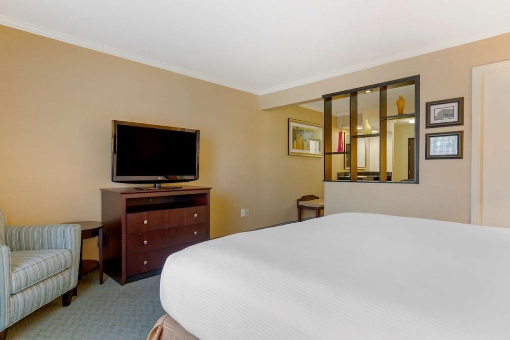Best Western Davison Inn photo 46