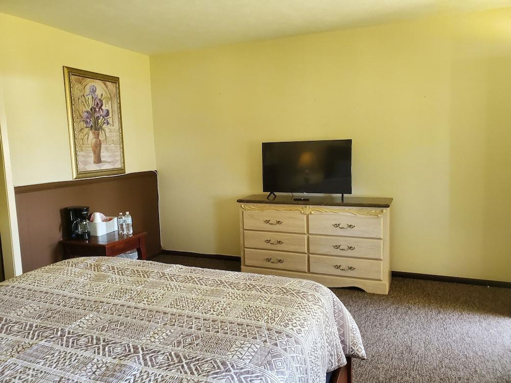 Indian Creek Lodge photo 5