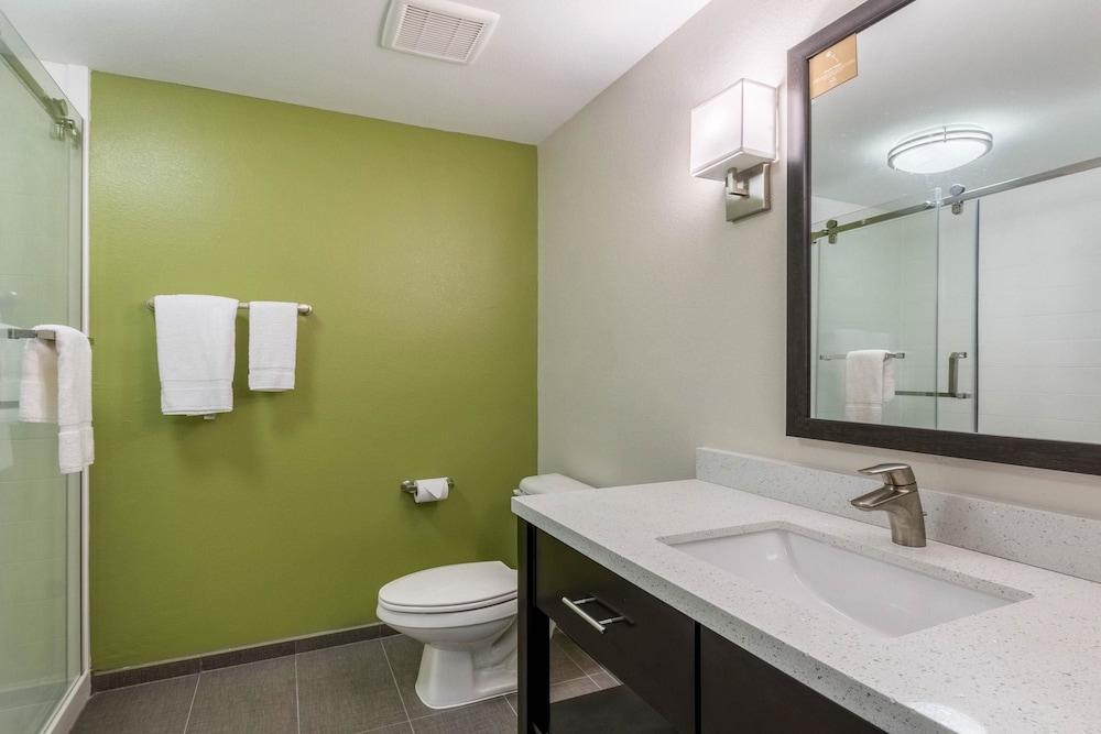 Sleep Inn & Suites College Station near University photo 26