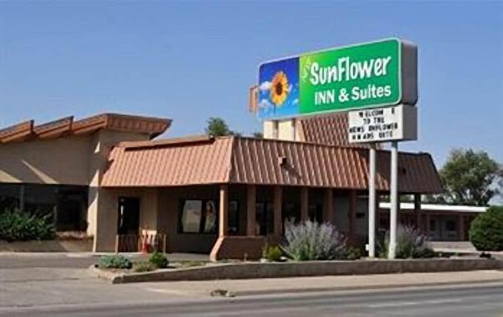 New SunFlower Inn photo 1