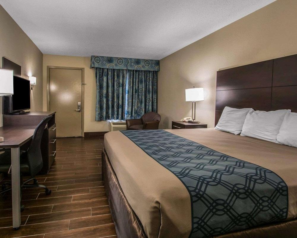 Econo Lodge Defuniak Springs I-10 photo 10