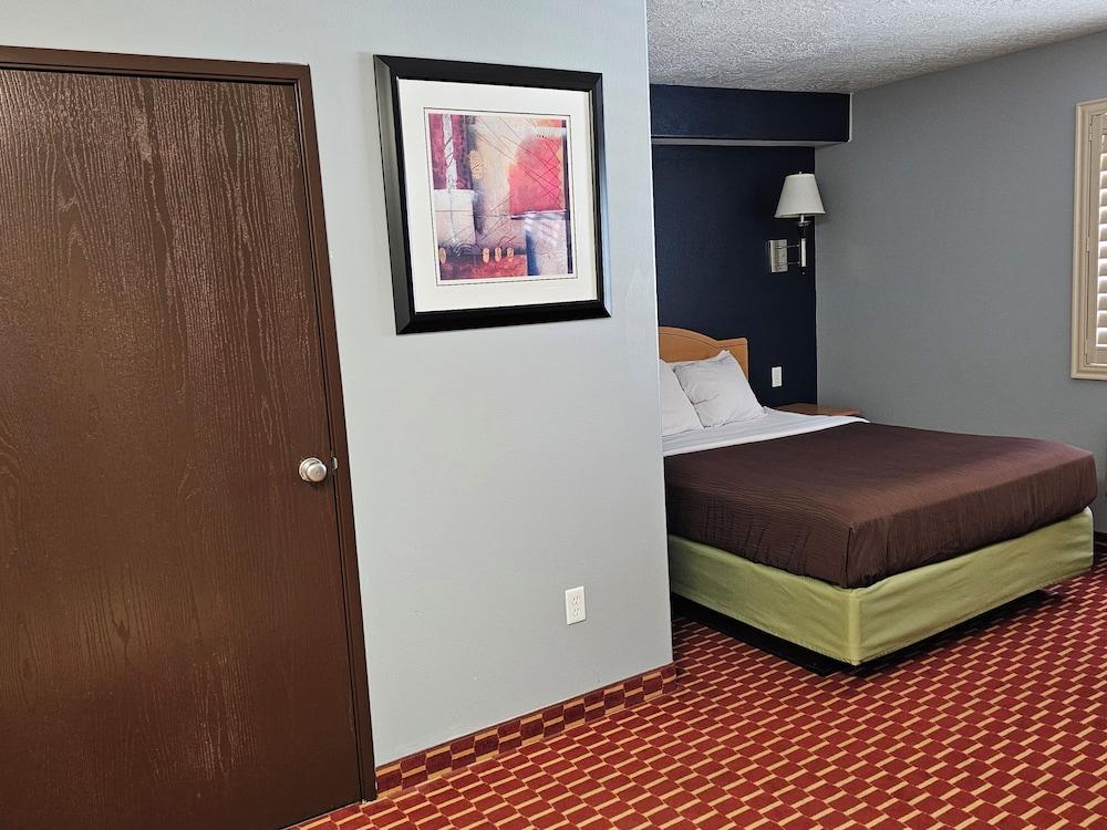 Executive Inn and Suites Extended Stay in Vernal photo 12