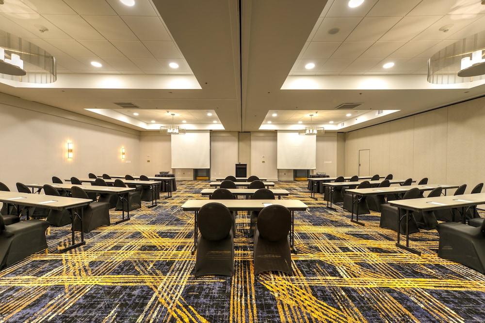 Crowne Plaza Hotel Jacksonville Airport/I-95N by IHG photo 39