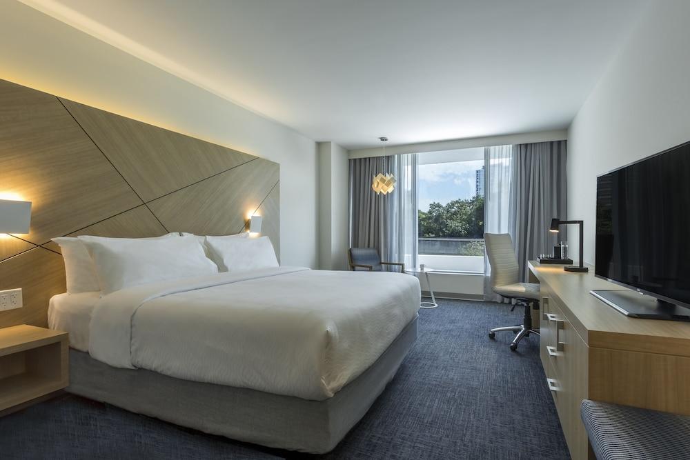 Novotel Miami Brickell photo 4