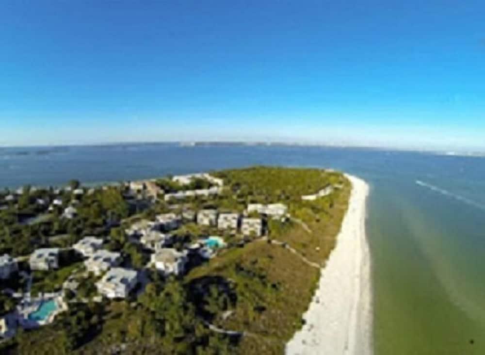 Shell Island Beach Club photo 16