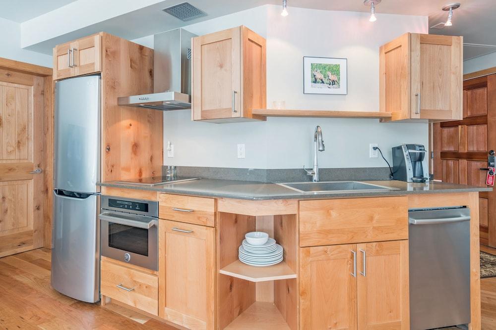 Ice House Suites and Condominiums photo 67