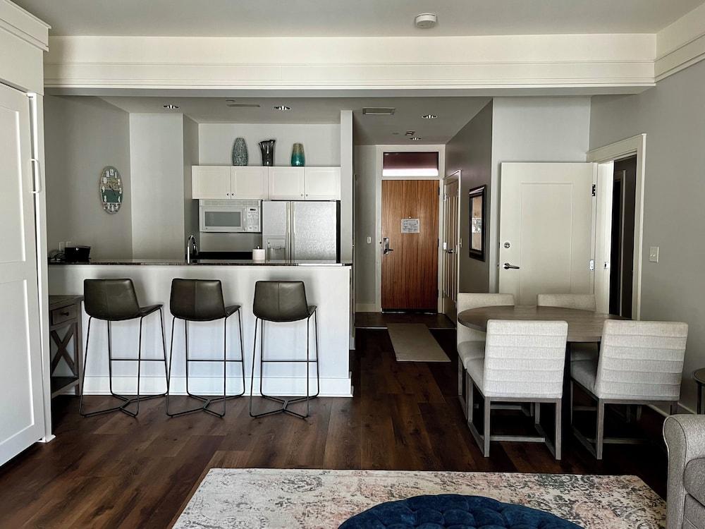 Village Suites Bay Harbor photo 35