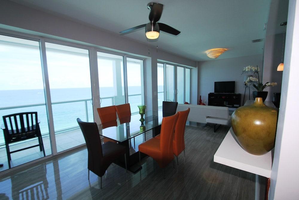 Soleil Apartments at Castle Beach Club photo 24