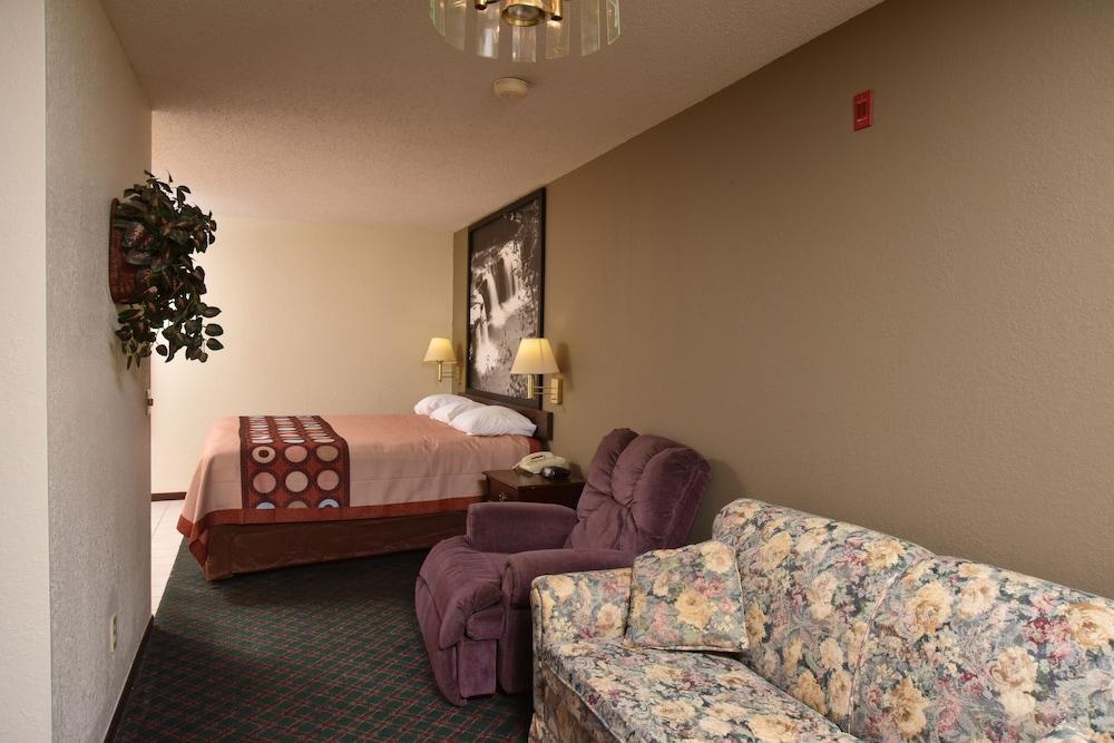 Super 8 by Wyndham Springfield/Battlefield photo 29