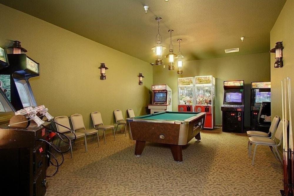 Whitefish Lodge and Suites photo 10