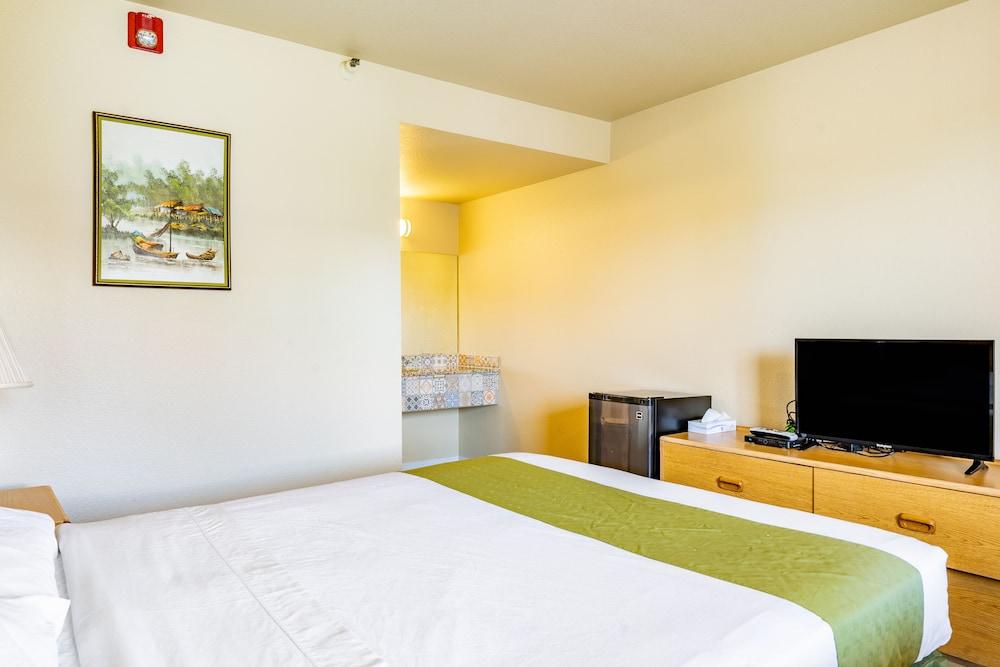 City Inn photo 10