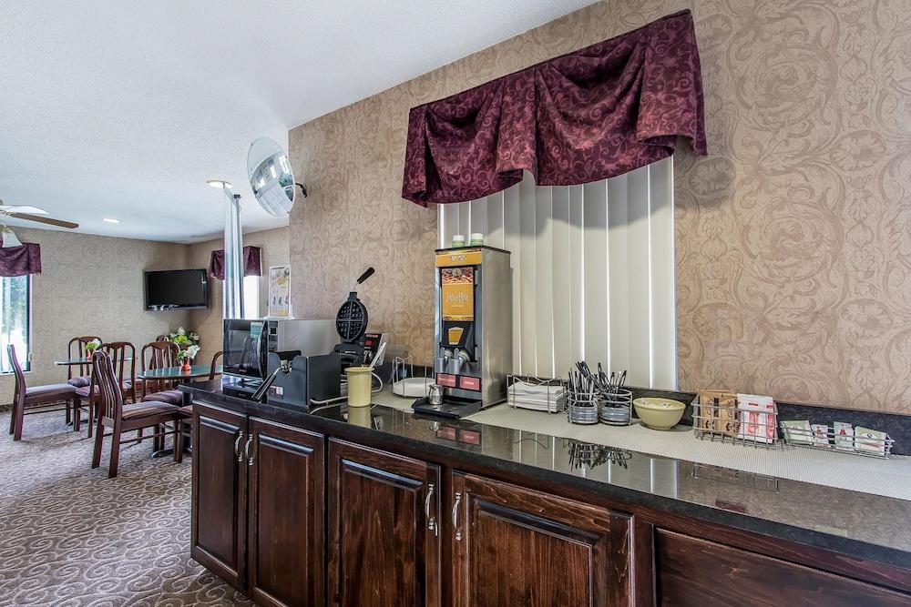 Quality Inn Andalusia photo 15