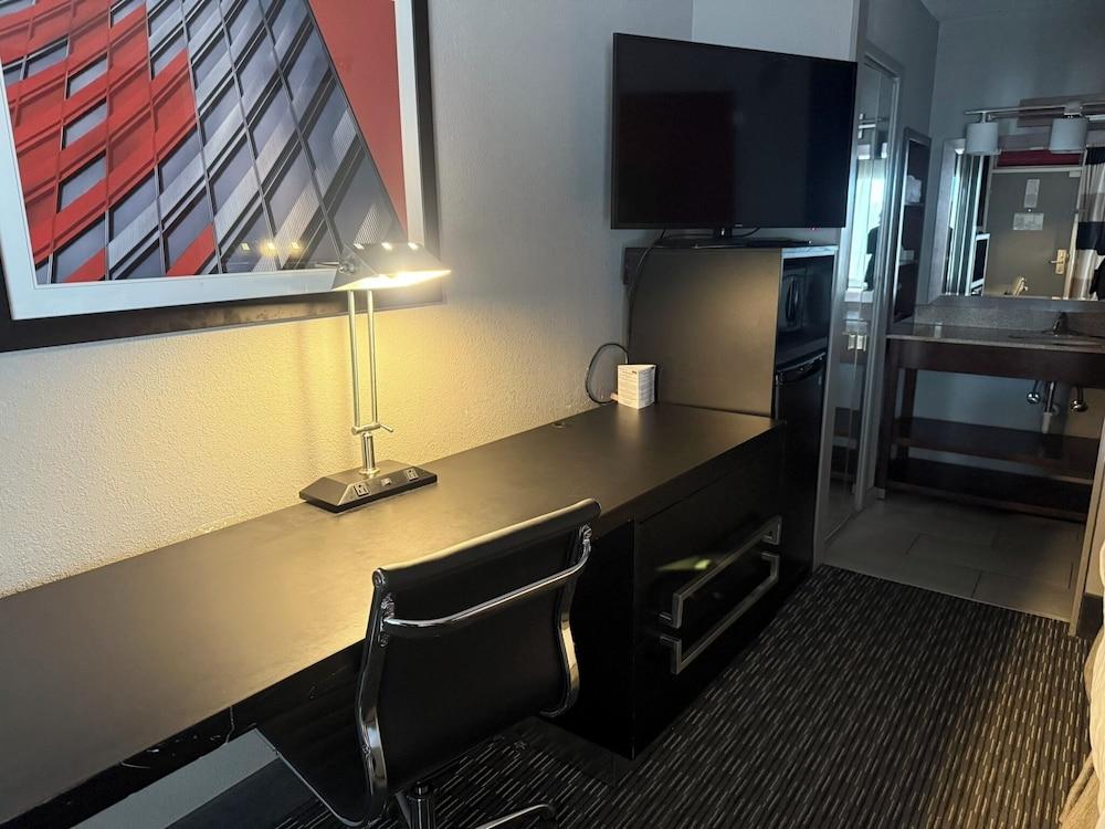 Sonesta Essential Rapid City photo 26