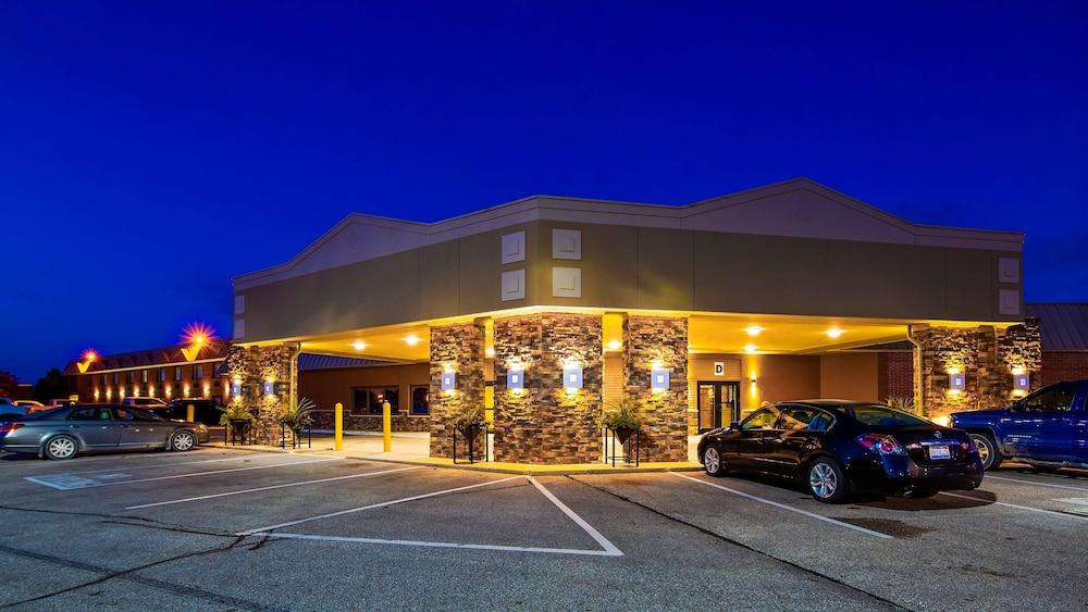 Crossroads Hotel and Event Center photo 32