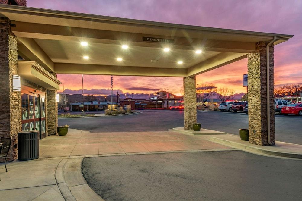 MainStay Suites Moab near Arches National Park photo 53