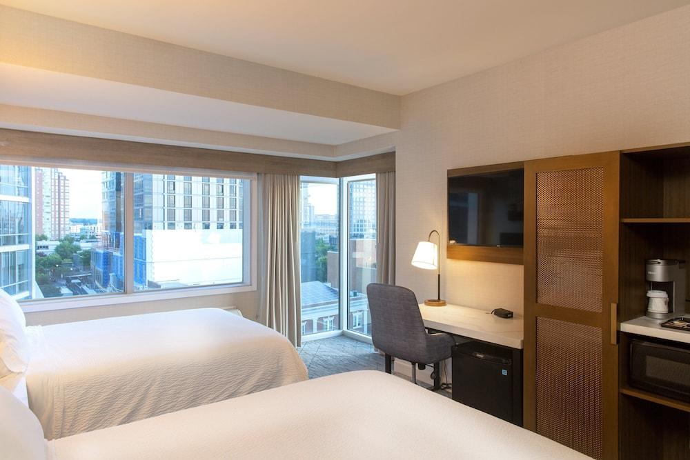 Holiday Inn Express New Rochelle by IHG photo 16