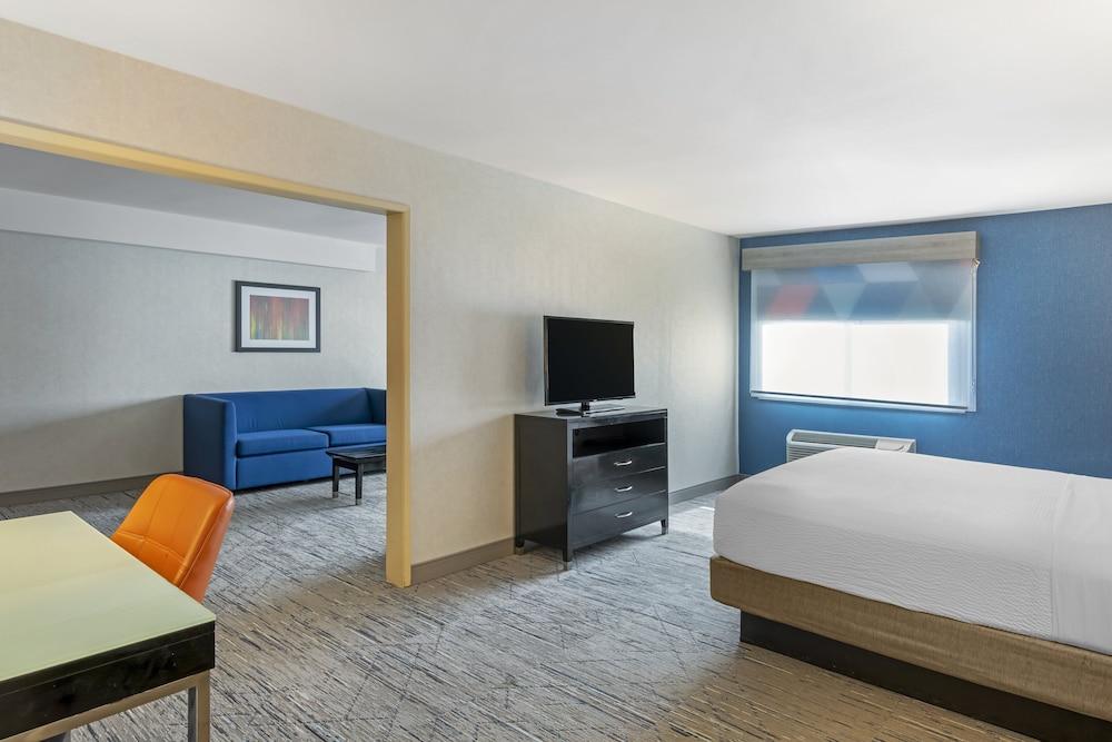 Holiday Inn Express San Bernardino - Colton by IHG photo 6