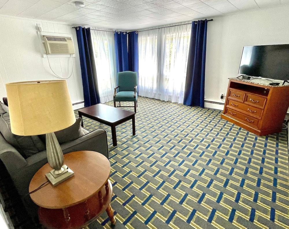 Ocean Breeze Motel photo 2
