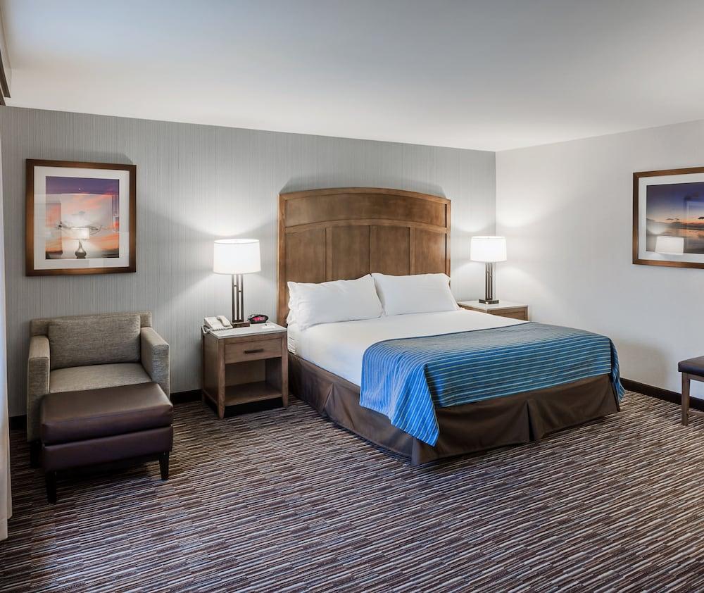 Holiday Inn Express & Suites Carpinteria by IHG photo 3