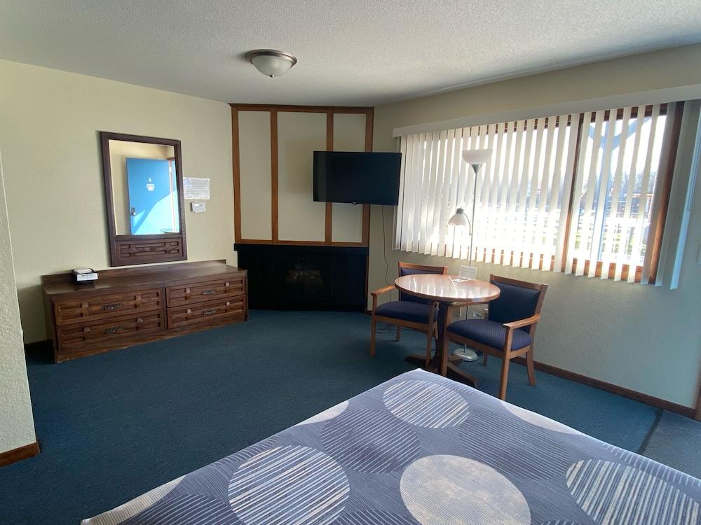 Waterway Inn photo 18