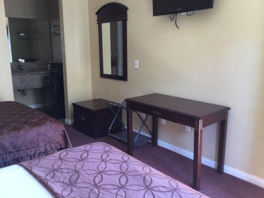 Carlton Motor lodge photo 5