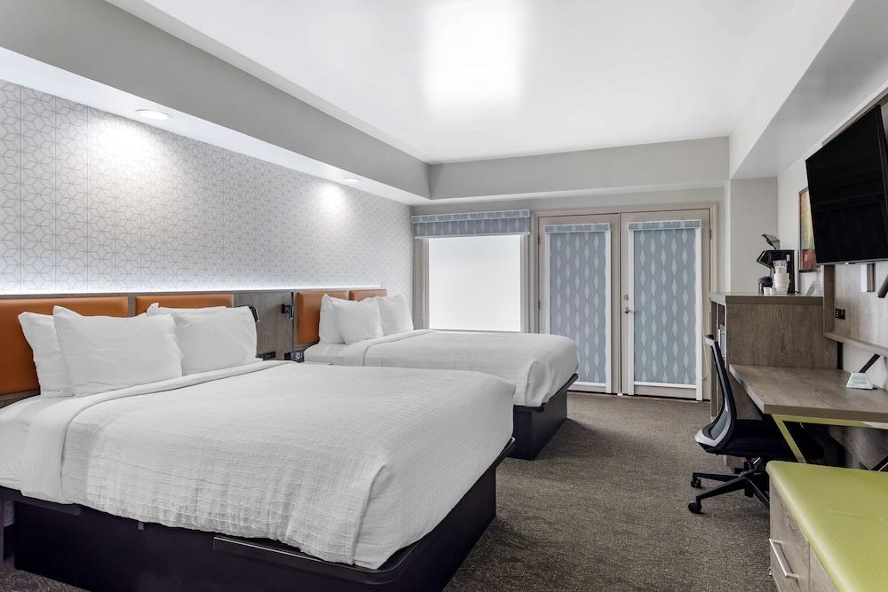 Best Western Plus Apple Valley Lodge Pigeon Forge photo 39