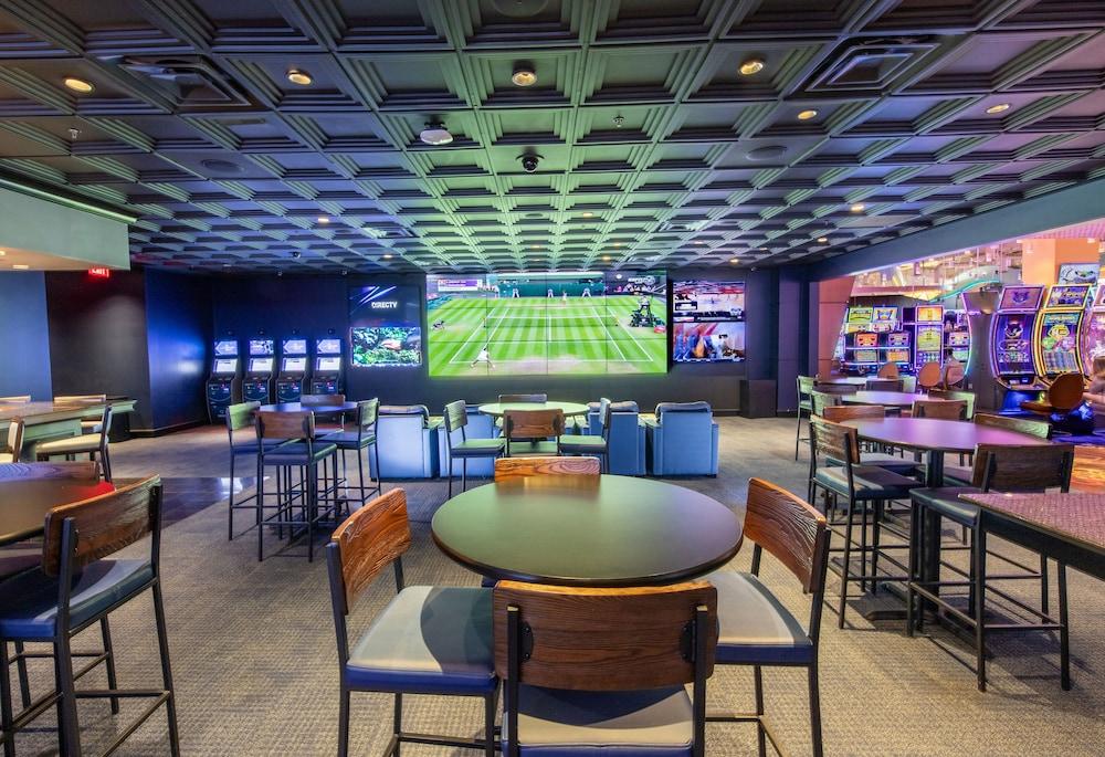 Delta Downs Racetrack Casino Hotel photo 20