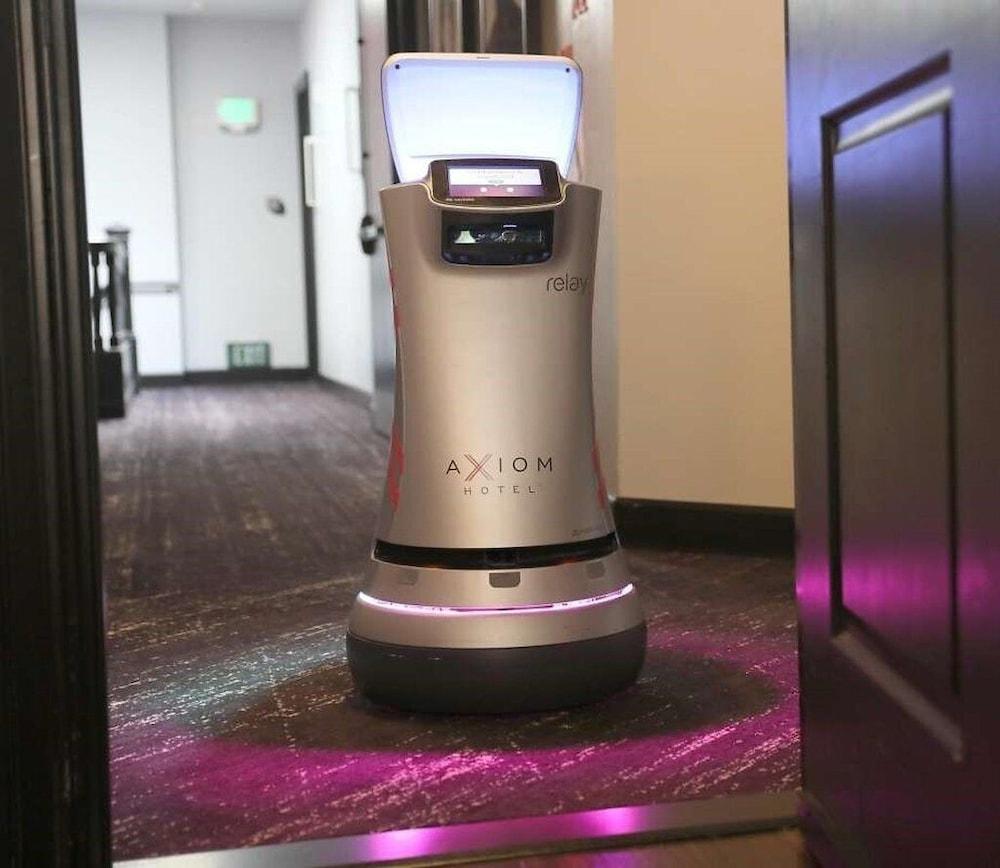 Axiom Hotel photo 32
