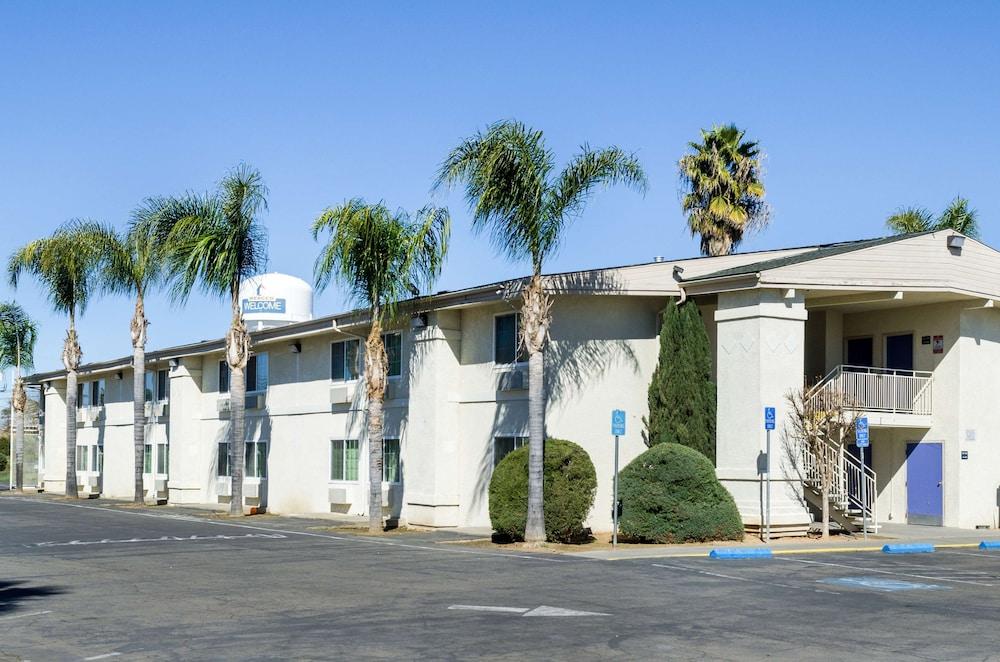 Ramada by Wyndham Merced photo 35