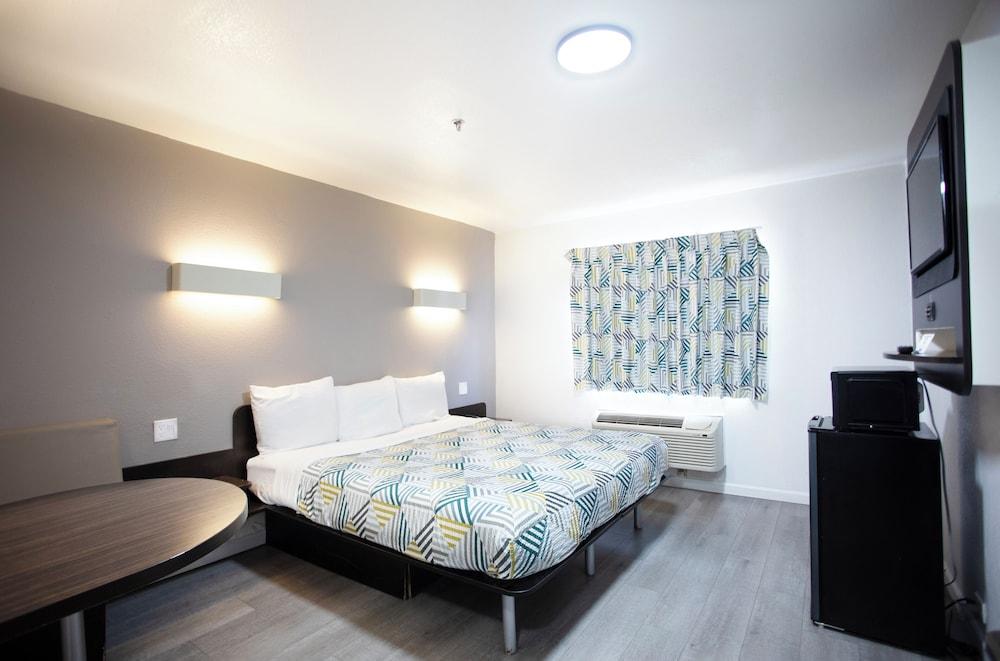 Motel 6 Dallas, TX - Fair Park photo 14