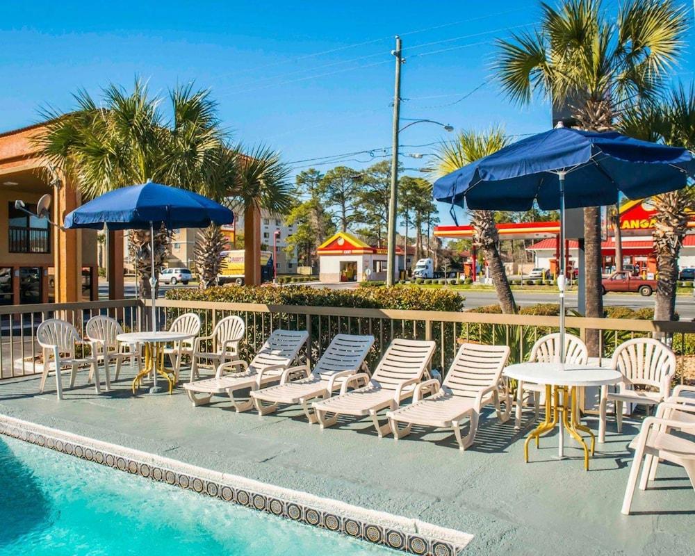Econo Lodge Panama City St. Andrews photo 16