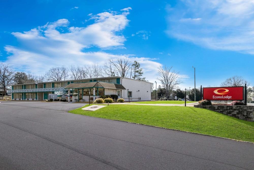 Econo Lodge Clemson - University Area photo 56