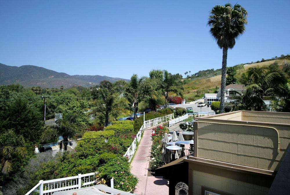 Malibu Country Inn photo 56
