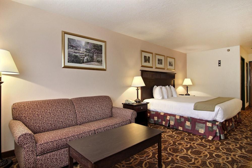 Premier Extended Stay Hobbs photo 9