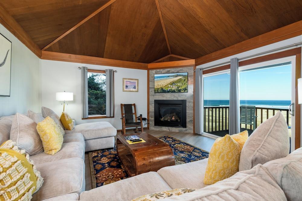 Little Creek Cove Beachfront Resort photo 45