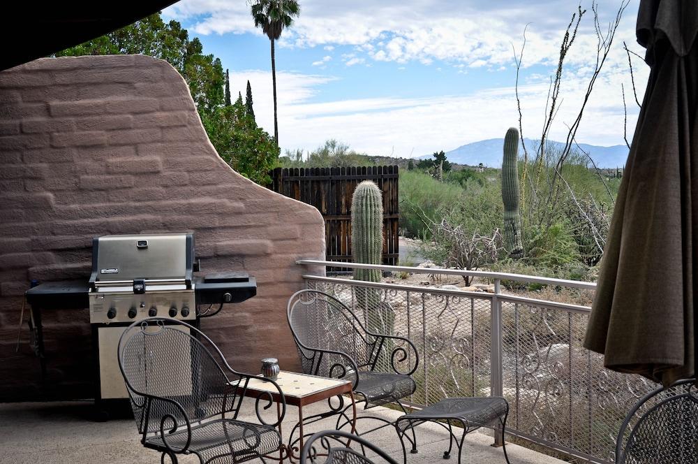 Mission Hill Casitas photo 45
