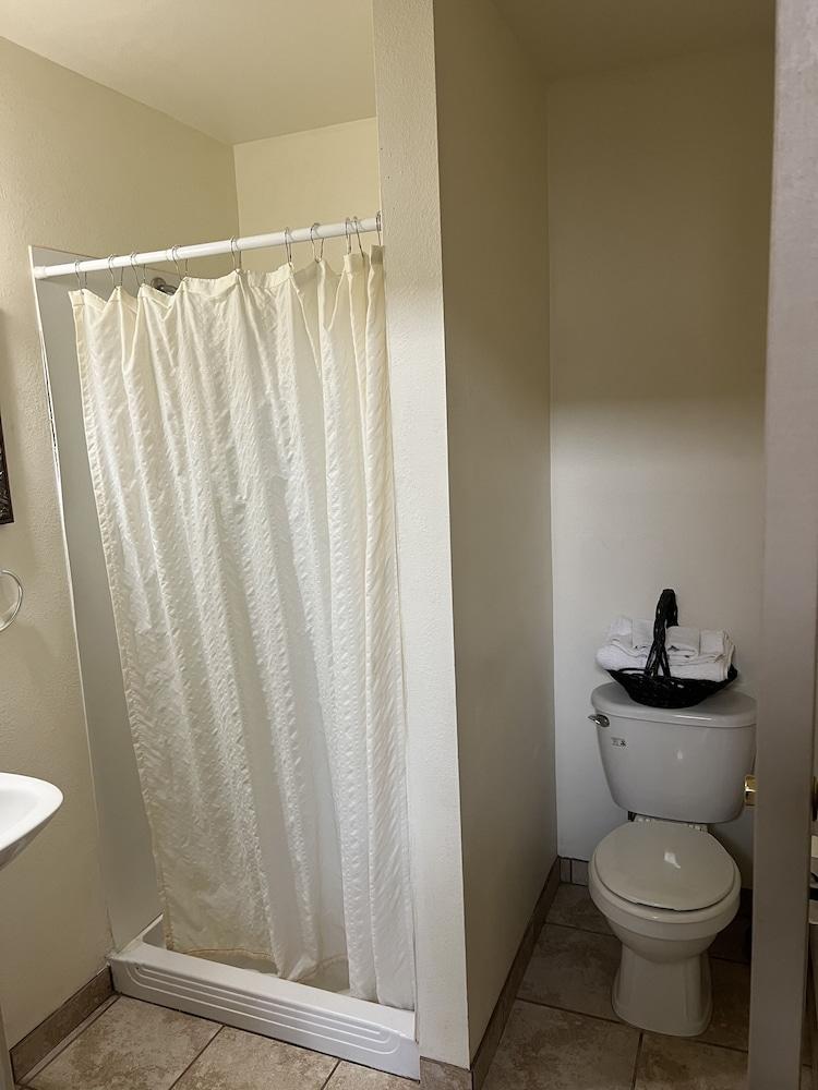 Virginian Hotel photo 29