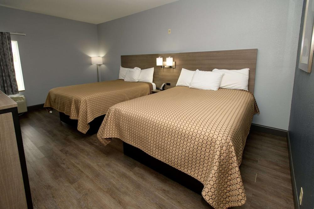 Home Town Inn Ringgold photo 5