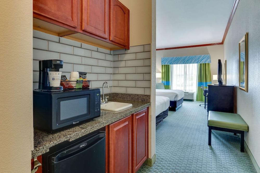 Comfort Inn & Suites Waco Woodway photo 7