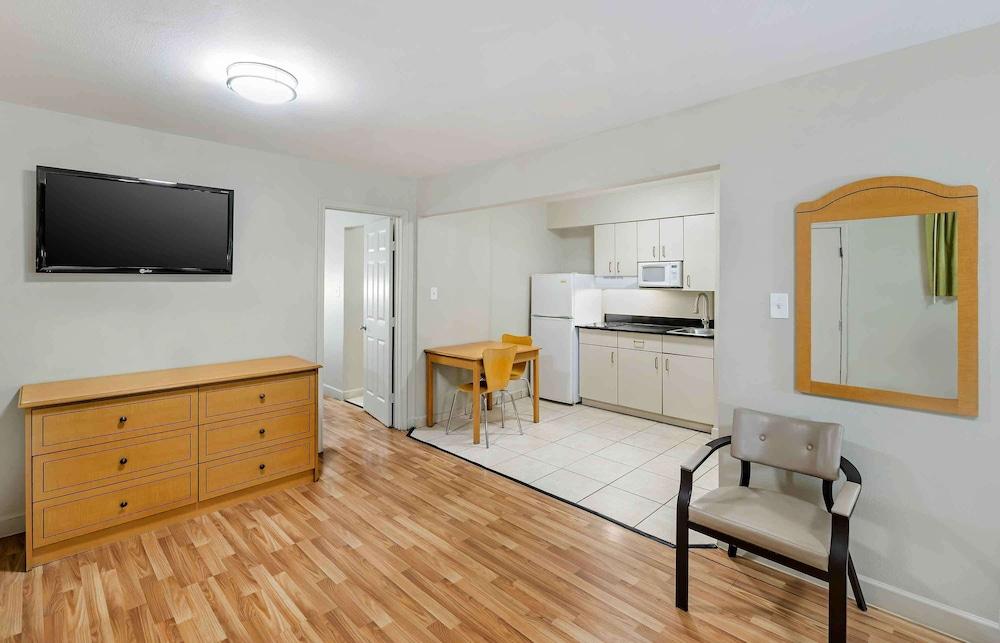 Extended Stay America Select Suites - Odessa photo 17