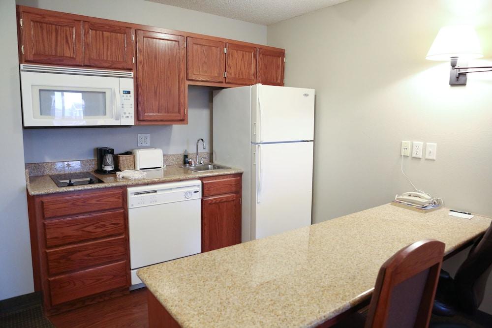 GrandStay Hotel & Suites Perham photo 22