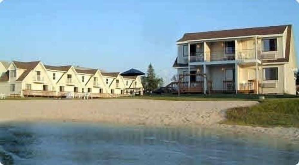 Bridge View Motel & Condo's photo 17