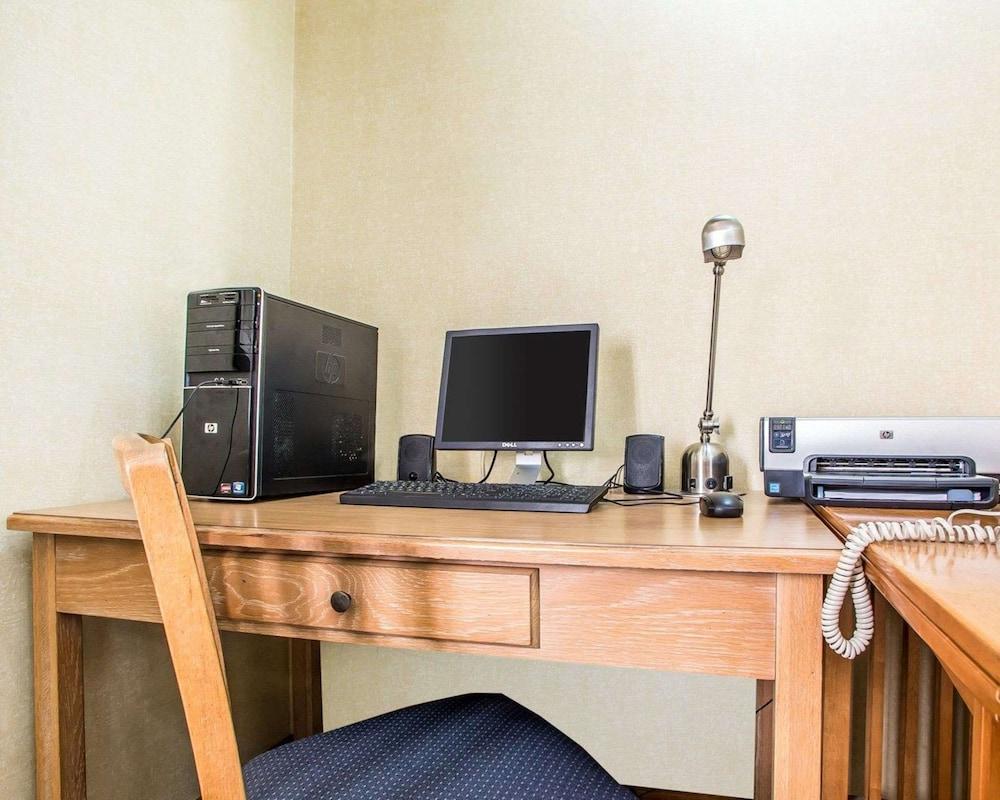Quality Inn Sidney photo 31