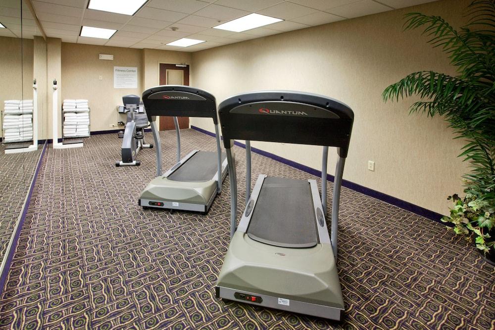 Holiday Inn Express Ada by IHG photo 7