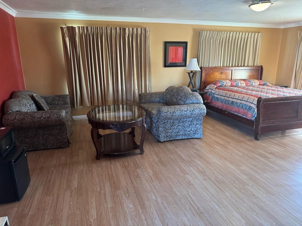 Vista Motel - Riverside photo 3