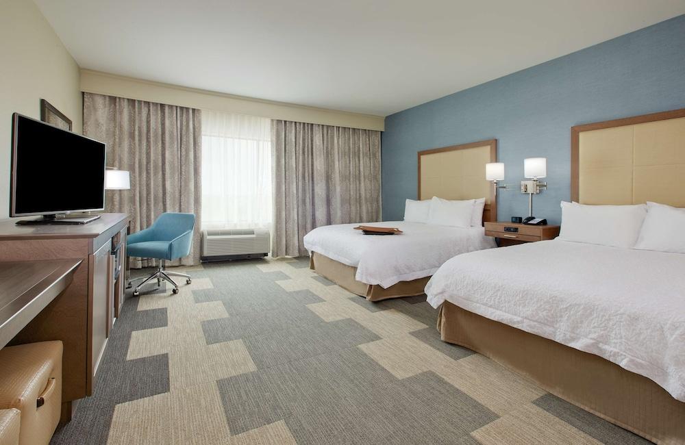 Hampton Inn Snyder TX photo 7