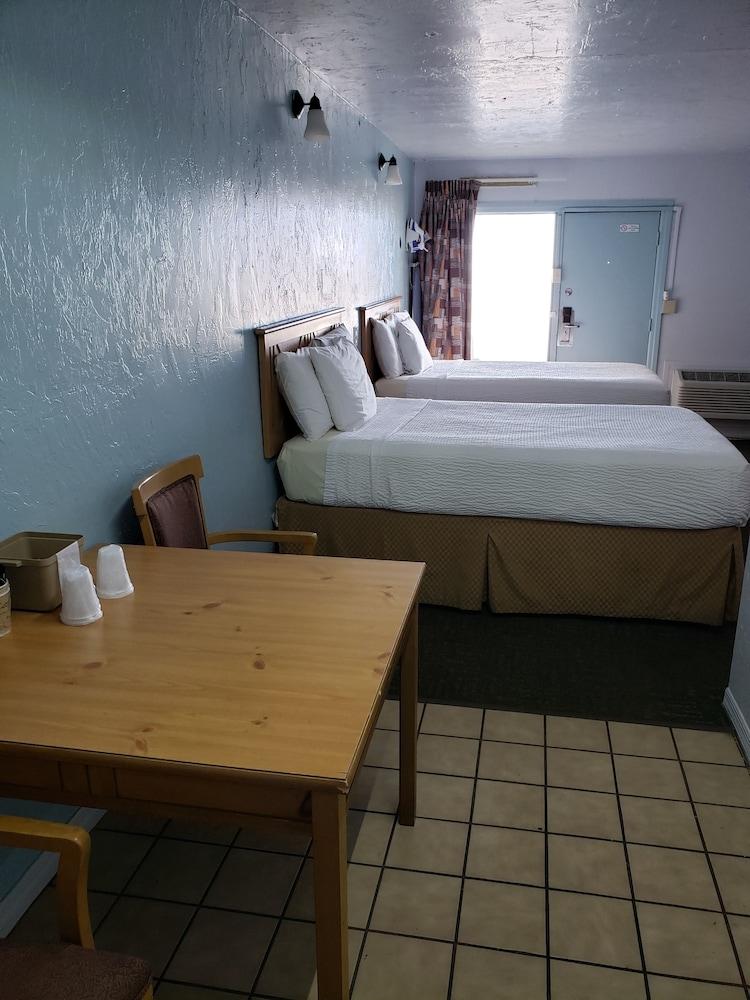 Topaz Motel photo 14